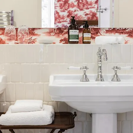 招待所 Chateau Senejac 3*